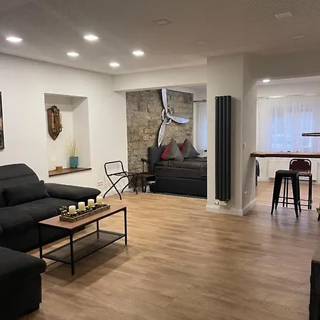 Propeller Gaestehaus Eg דירה אפינגן